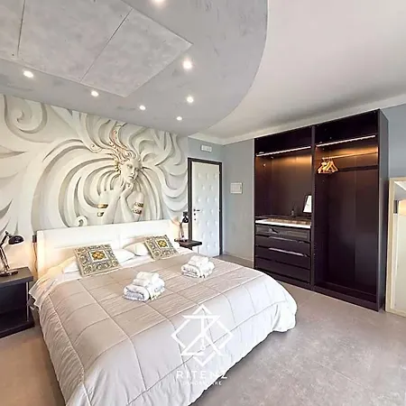 Relais Du Port 4*