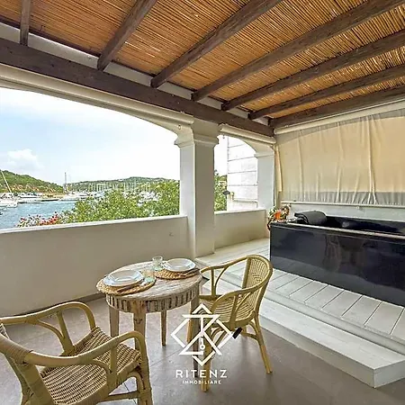 Relais Du Port 4*